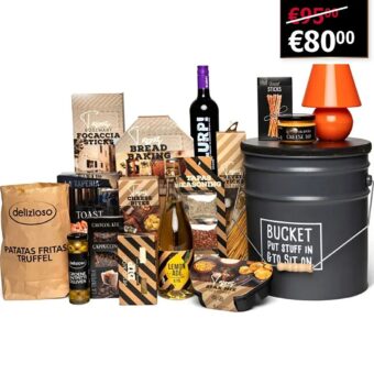 Kerstpakket Borrel bij sfeerlicht